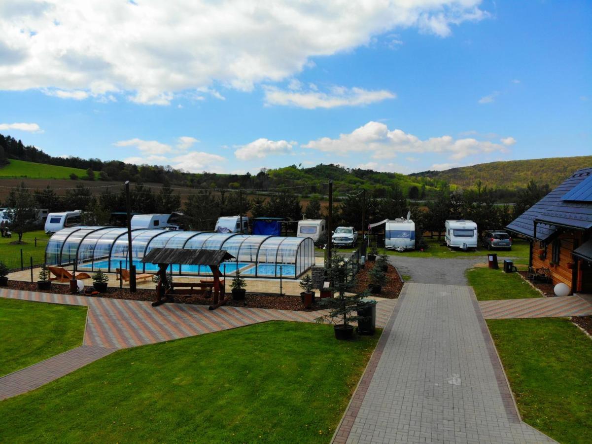 Camp Pacho Hotel Prievidza Exterior photo